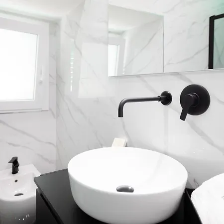 Diamond - Con Idromassaggio - Daire